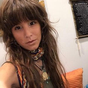 Meet your Posher, Rebecca